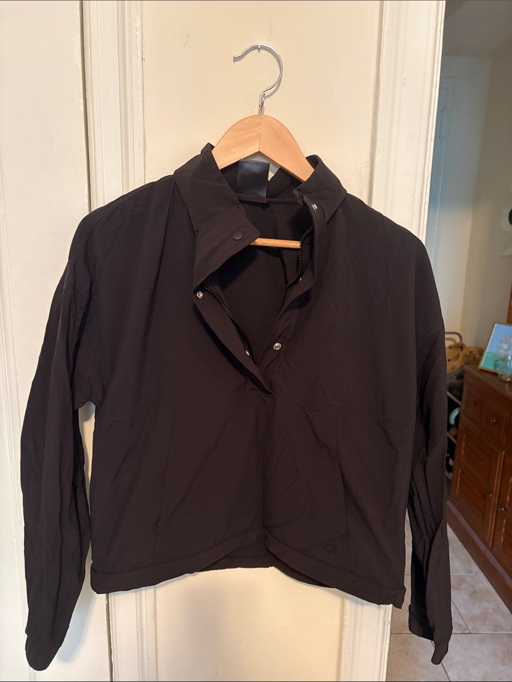 GAP Fit Black Pullover Windbreaker Jacket